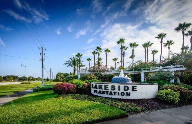 VERY CLEAN- CLOSE I-75- CENTRALLY LOCATED photos photos