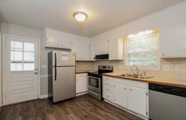 1107 Edenwood Drive Gallery 4