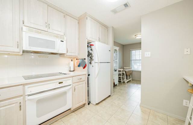 5335 Bent Tree Forest Drive Gallery 3