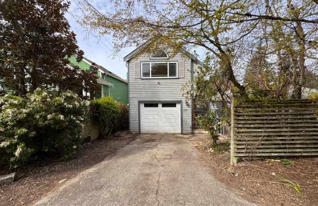 Beautiful Wedgwood Home with Flexible Living + 2nd Kitchen photos photos Beautiful Wedgwood Home with Flexible Living + 2nd Kitchen photos photos