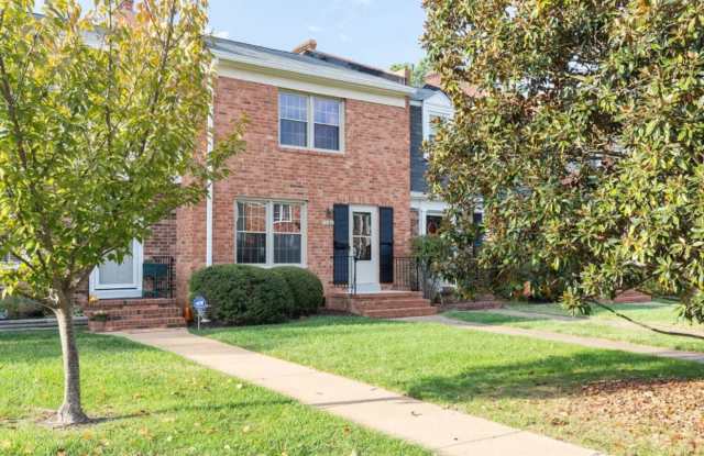 Townhome in the West End photos photos