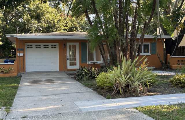 8253 29th Ave N photos photos
