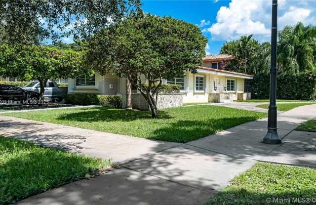 3941 Segovia St photos photos