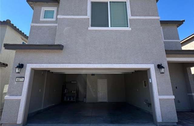6071 Castle Gardens Avenue Gallery 2