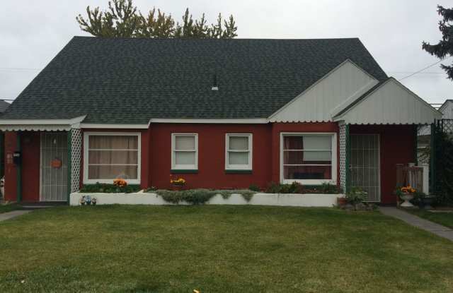 2bed 1bath Duplex in The Heart of Town!! - 1224 C Street Southwest, Ephrata, WA 98823 2bed 1bath Duplex in The Heart of Town!! - 1224 C Street Southwest, Ephrata, WA 98823