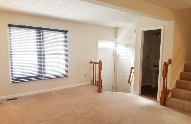 8612 Pine Meadows Drive Gallery 3