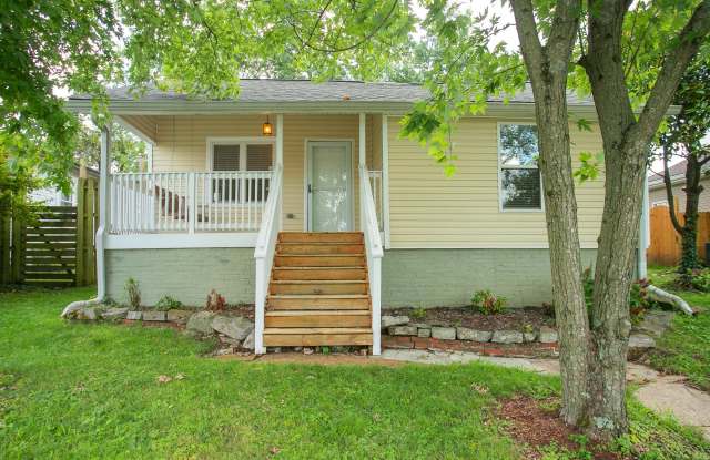 1014 Douglas Avenue photos photos