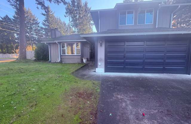 Charming Puyallup Home – Spacious  Updated photos photos