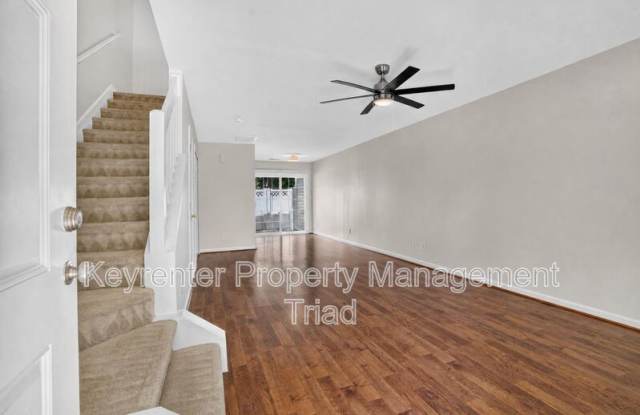 104 Tannenbaum Cir Gallery 2