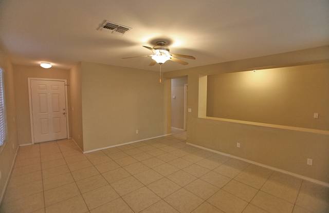 9422 W Terri Lee Dr Gallery 4
