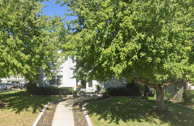 2101 Southwest Wall Street - 2101 Southwest Wall Street, Blue Springs, MO 64015