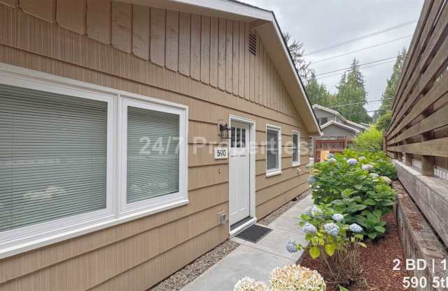 Remodeled 2 BD | 1 BA Duplex - First Edition Lake Oswego photos photos Remodeled 2 BD | 1 BA Duplex - First Edition Lake Oswego photos photos