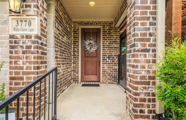 3770 White Clover Lane Gallery 3