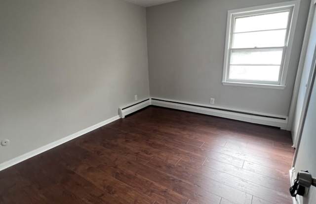 96 South Hamilton Street - #B8 Gallery 2