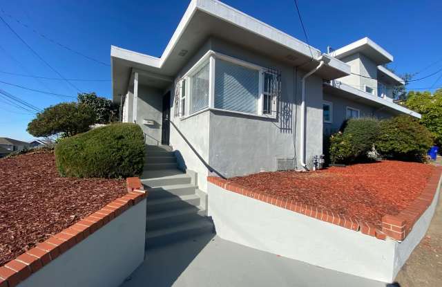 Brand New Spacious Oakland Hills home photos photos