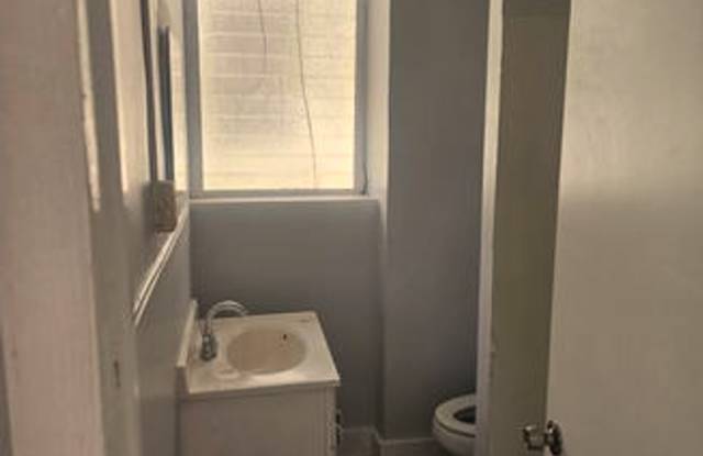 6302 Wheeler St., 3 bedrooms, 1 bathroom House for $1,475/ Month Gallery 4