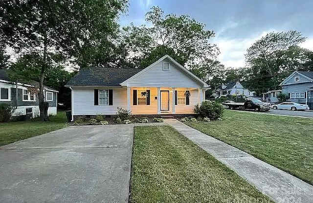 501 S South St - 501 South South Street, Gastonia, NC 28052