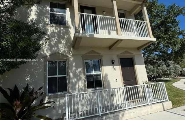 11581 SW 244th St photos photos