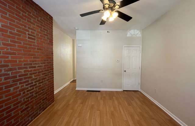 5112 1/2 Keystone St photos photos