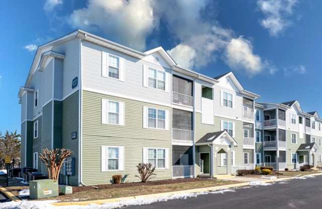 For Rent: Beautifully updated 2-bed/2-bath condo, Sandpiper Village, Rehoboth. $2,000.00/month. Partially furnished. photos photos