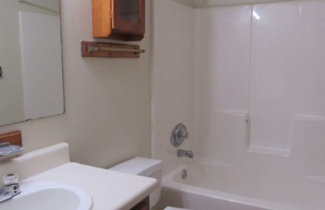 Convenient to bases! photos photos