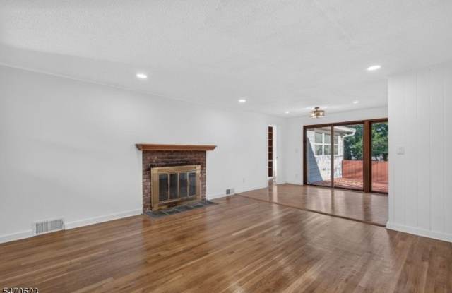 39 Fieldstone Dr Gallery 3