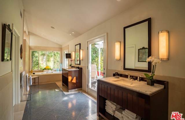 13324 W SUNSET Gallery 4