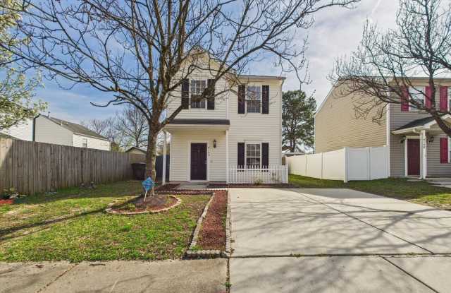 4152 Tensity Drive photos photos