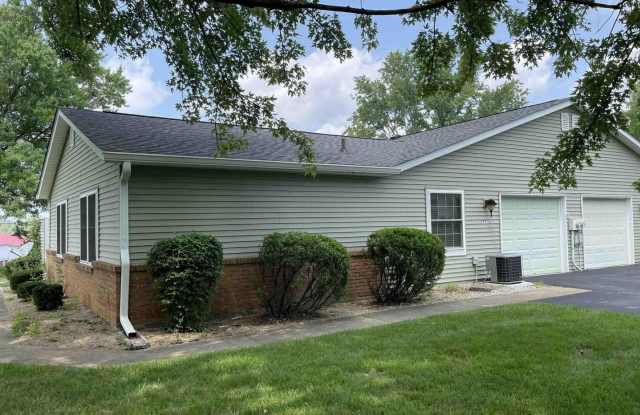 Sherwood Green Condo photos photos