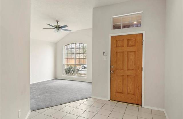 6218 Hillcrest Drive Gallery 2