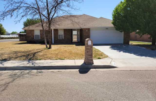 SPECTACULAR HOME ON CORNER LOT photos photos