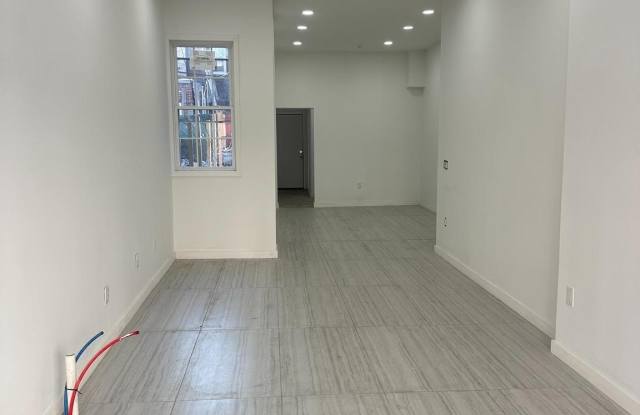 3914 N 5TH Street photos photos