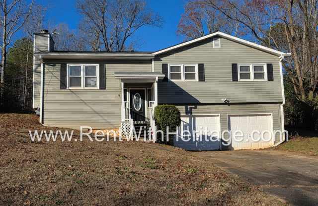 Georgous 3 Bedroom, 2 Bath home with lots of upgrades - 3990 North Quail Drive, Douglas County, GA 30135