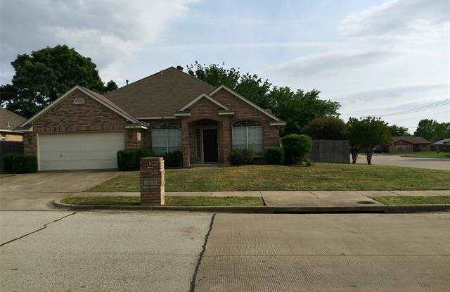 6700 Dogwood Lane Gallery 2