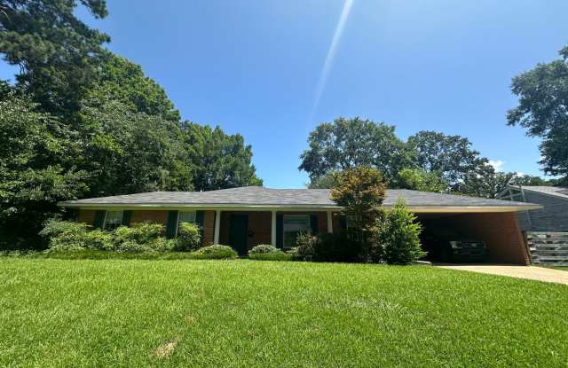 Gorgeous 3 Bedroom South Highland Home with Bonus Room! photos photos