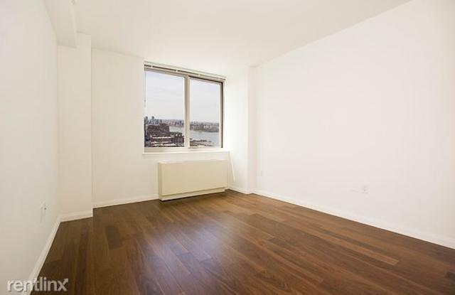 560 10th Avenue 9 Gallery 2