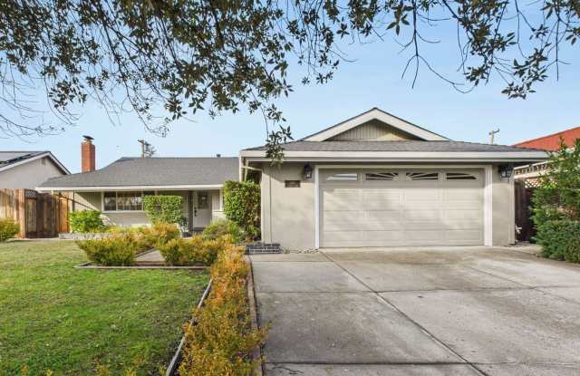 Stunning Turnkey Home in Cambrian! photos photos