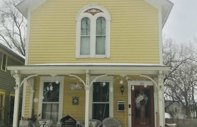 93 Nicollet St Gallery 2