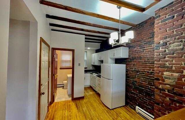 130 Prince St. Gallery 4