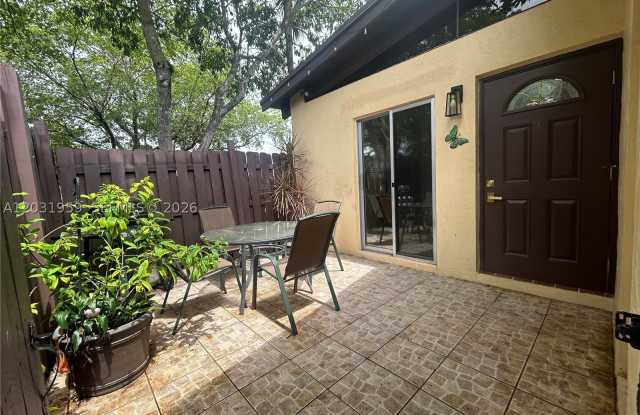 322 Briarwood Cir Gallery 4