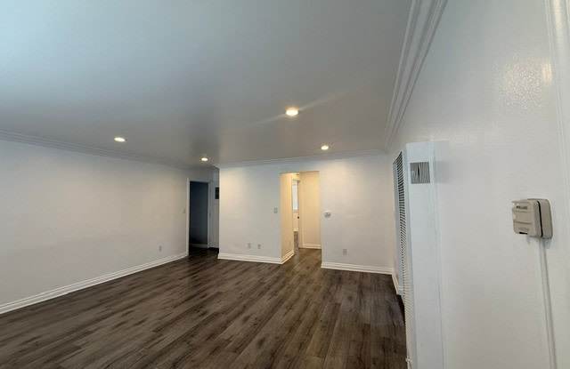 237 E. Anaheim St.#3 Gallery 1
