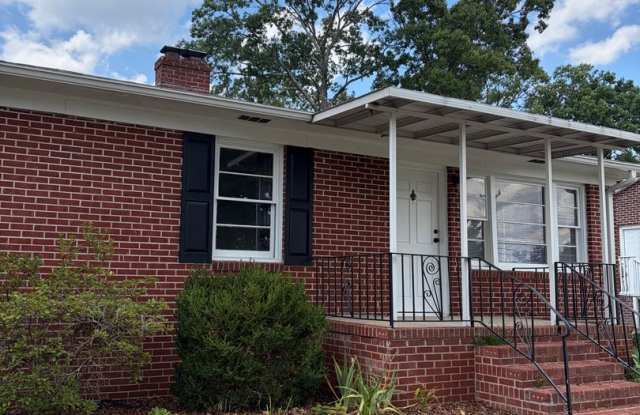 Beautiful brick home, Fully fenced in yard!! photos photos Beautiful brick home, Fully fenced in yard!! photos photos