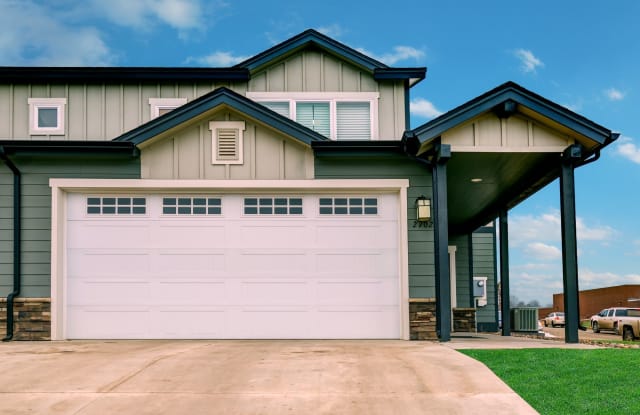 Creekstone Twin Homes Gallery 2