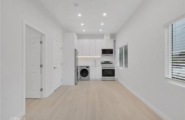 23806 Calvert - 23806 Calvert Street, Los Angeles, CA 91367