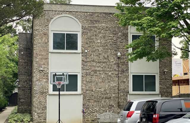 2121 Saint Johns Avenue - 2121 Saint Johns Avenue, Highland Park, IL 60035