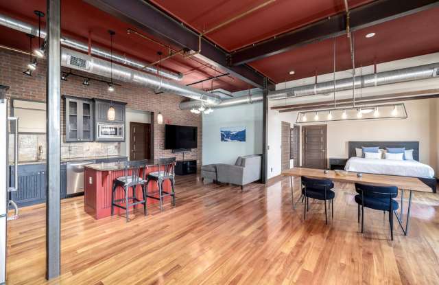 Luxury Furnished Old Town Condo – Modern Elegance in the Heart of Fort Collins photos photos