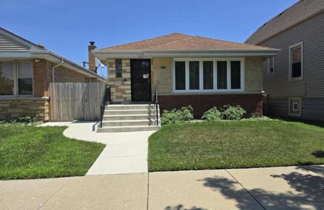 5151 North Meade Ave. photos photos