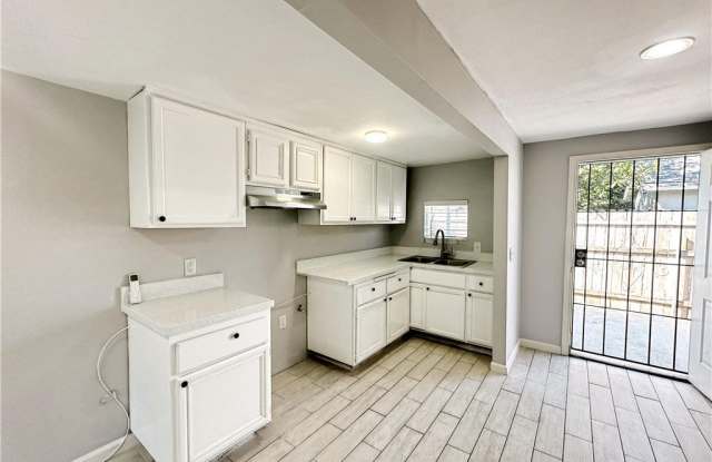 2319 Wilshire Street photos photos