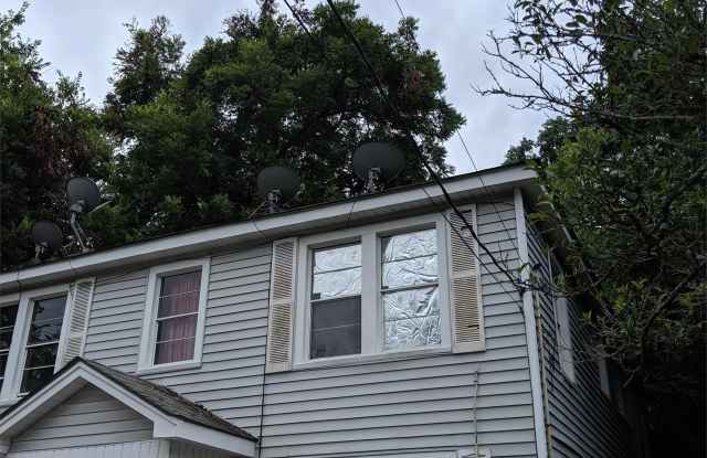 2348 Iroquois Street - Apt #4 - 1 photos photos