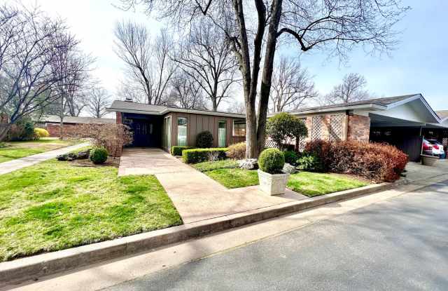 Rare rental opportunity in gated Garden Park! - 2122 East 60th Street, Tulsa, OK 74105